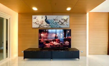 7 Bedrooms, 7 Bathrooms