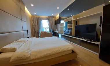 7 Bedrooms, 7 Bathrooms