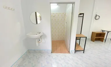 Studio House for rent in Sateng, Yala