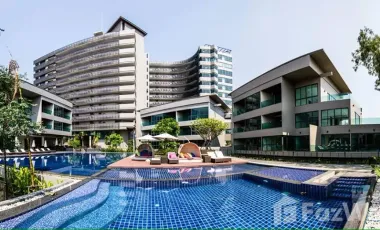 Studio Condo for sale at Green Valley Condo