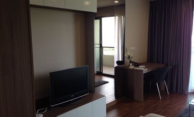 Top Floor condo with mountain view for sale