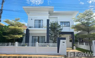 Two-story house in The Zentric Koolpunt Ville 9