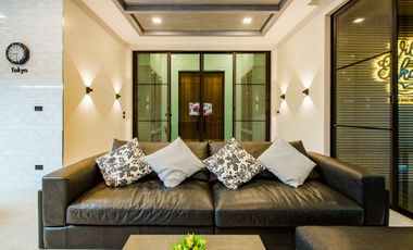 Entire luxury pool villa in Hua Hin : Villa Enkay