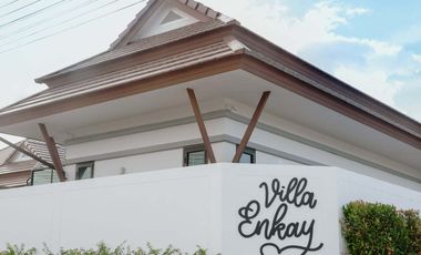 Entire luxury pool villa in Hua Hin : Villa Enkay