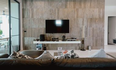 Entire luxury pool villa in Hua Hin : Villa Enkay