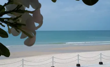 3 bedroom condo for sale in Khanom Beach Residence, NST