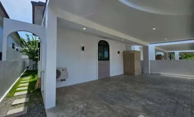 3 Bedroom House for sale in Saraphi, Chiang Mai