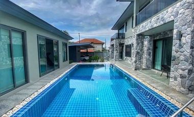 5 Bedroom Villa for sale in Chimphli, Bangkok