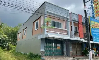 2 Bedroom Warehouse for sale in La-Ngu, Satun