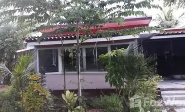9 Bedroom House for rent in Bang Pla, Nakhon Pathom