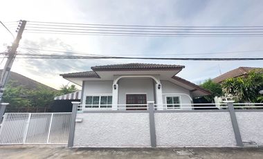 3 Bedroom House for sale in Pak Nam Pho, Nakhon Sawan