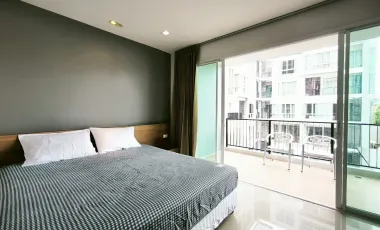 Studio Condo for rent at Urbanie Condo