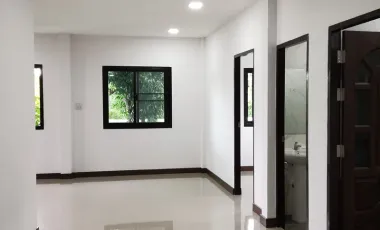 5 Bedroom House for sale at Jitareevill 2