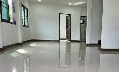 5 Bedroom House for sale at Jitareevill 2