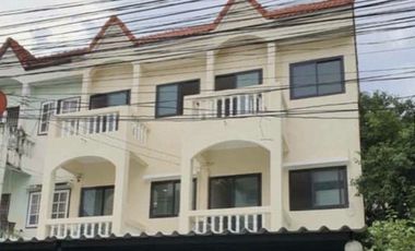 4 Bedroom House for sale in Pak Nam, Samut Prakan