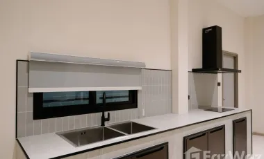 3 Bedroom House for sale at Nippon Flow