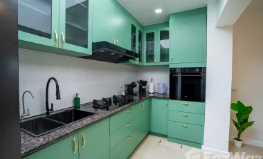 5 Bedroom Villa for sale in Lahan, Nonthaburi