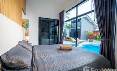 5 Bedroom Villa for sale in Lahan, Nonthaburi