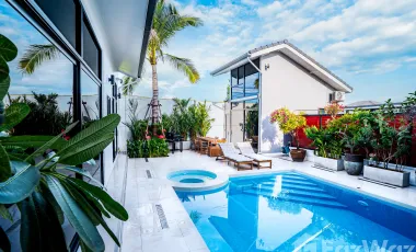 5 Bedroom Villa for sale in Lahan, Nonthaburi