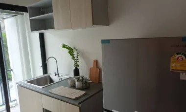 Studio Condo for rent at Condo Me Sinsakorn