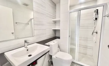 FOR RENT ESCENT CONDOMINIUM HATYAI in Central festival.