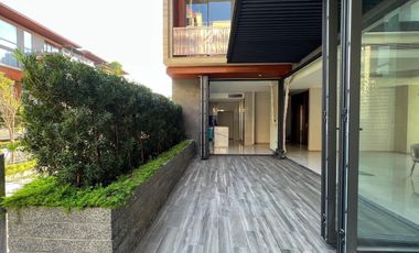 4 bedrooms, 5 bathrooms + Maid room