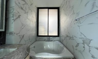 4 bedrooms, 5 bathrooms + Maid room