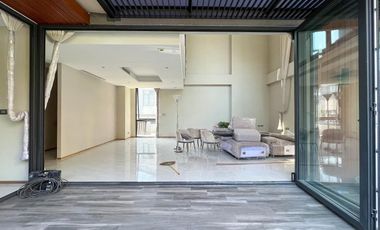 4 bedrooms, 5 bathrooms + Maid room