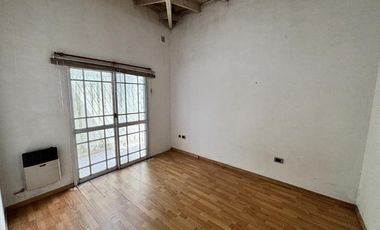 Casa PH en alquiler en Wilde Centro
