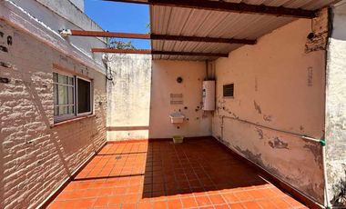 Casa PH en alquiler en Wilde Centro