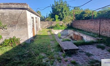 Casa en venta c/ cochera en 9 de Julio