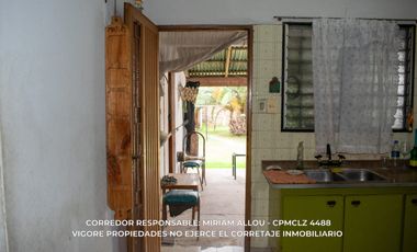 Casa en venta c/ cochera en Monte Grande