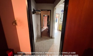Casa en venta c/ cochera en Monte Grande