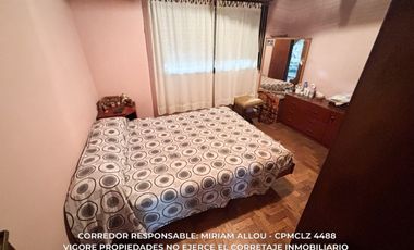 Casa en venta c/ cochera en Monte Grande