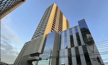 DEPTO AMOBLADO CON ESTACIONAMIENTO