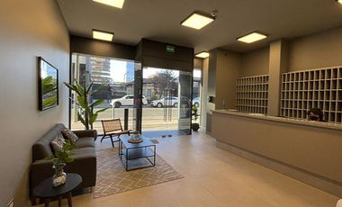 DEPTO AMOBLADO CON ESTACIONAMIENTO