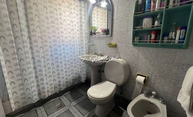 Casa en venta c/ cochera en Campana