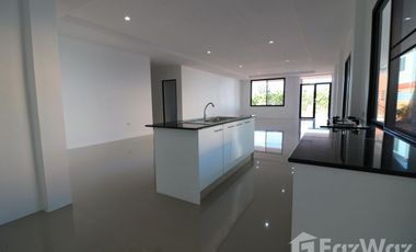 4 Bedroom House for sale in Mu Mon, Udon Thani