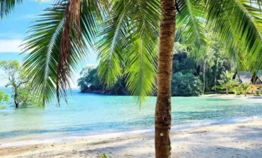 Beachfront Villa for Rent at Haven Bay Beach – Koh Chang