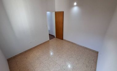 PH 2 AMBIENTES C PATIO ALQUILER GUILLON A ESTRENAR