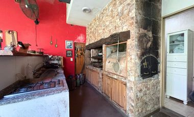 PH tipo CASA 4 ambiente en venta Caseros COCHERAS