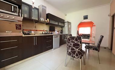 PH tipo CASA 4 ambiente en venta Caseros COCHERAS