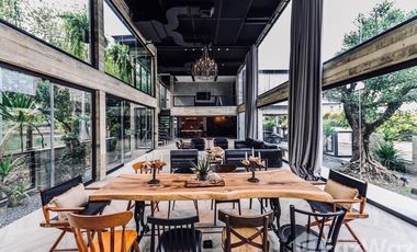 Live in Luxury at This Quiet, Refined Taweesook Villa