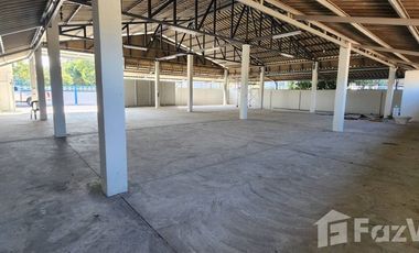 Warehouse for rent in Khlong Maduea, Samut Sakhon