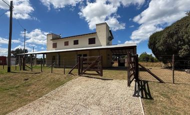 Venta PH de 6 Ambientes en Mar del Sud con parque