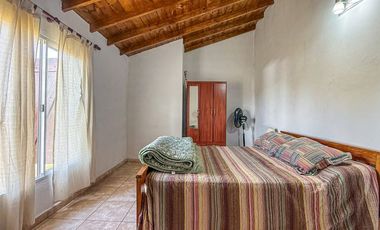 Venta PH de 6 Ambientes en Mar del Sud con parque