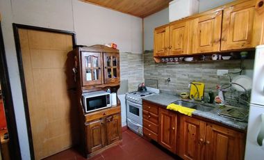 CASA + DEPTO EN VENTA VILLA DE MAYO, MALVINAS ARG.