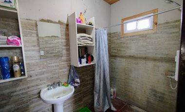 CASA + DEPTO EN VENTA VILLA DE MAYO, MALVINAS ARG.