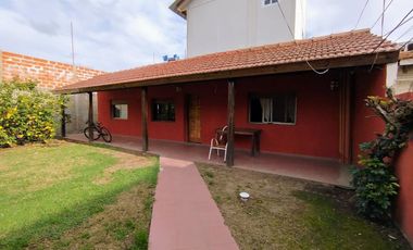 CASA + DEPTO EN VENTA VILLA DE MAYO, MALVINAS ARG.