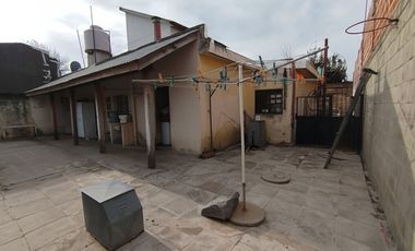 CASA + DEPTO EN VENTA VILLA DE MAYO, MALVINAS ARG.